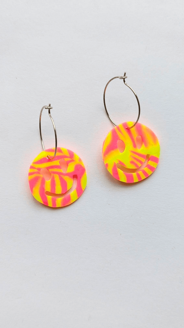 Mini UV Smiley Hoops in Pink/Yellow